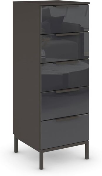 Rauch Möbel Flipp, schmale Hochkommode mit viel Stauraum für Flur, Wohnzimmer, Schlafzimmer, mit Metallkufe graphit, Graphit/Glasfront Basalt, 5 Schubkästen, Griffe graphit, 40 x 111 x 42 cm