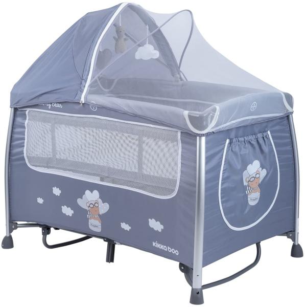 Kikkaboo Reisebett Dreamy Bear, 2 Ebenen, Matratze, Wickelauflage, Wippfunktion grau