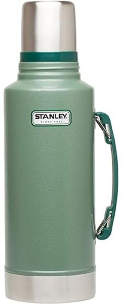 Stanley Classic Legendary Thermoskanne 1. 9L - Hält 32 Stunden heiß oder Kalt - Spülmaschinenfest - Deckel dient als Becher - Isolierflasche BPA Frei - Edelstahl Thermosflasche