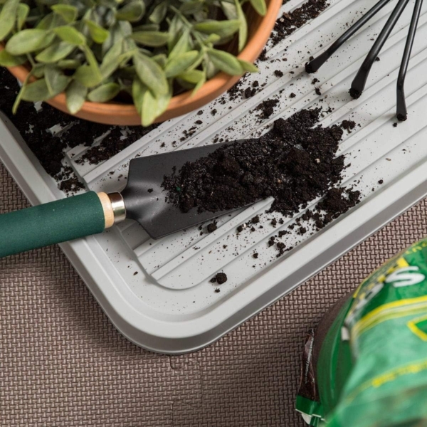 Iris Ohyama, Geschirrständer, Tablett, Schuh- und Stiefelbehälter aus Kunststoff mit Rand, 2er-Set, SHT-L, Grau, stapelbar, Verschlussklammern ? B38 x T30,5 x H2,5 cm Bild 5