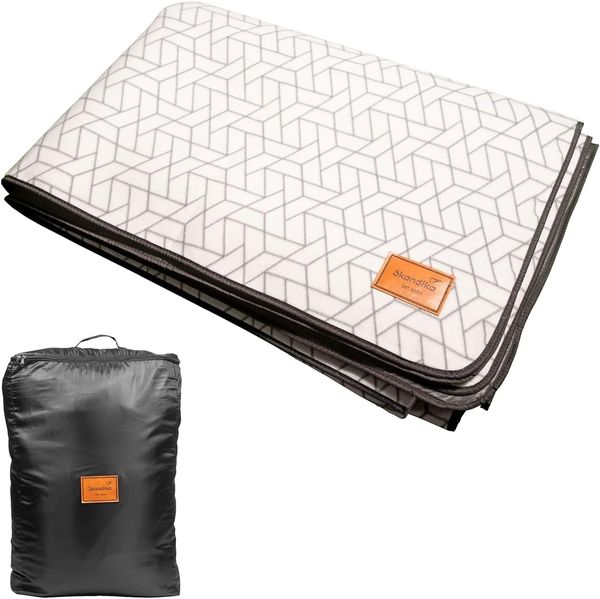 Skandika Zeltteppiche 250 × 310 cm, Outdoor Teppich mit Softtouch-Fleece, Campingteppich, Zeltunterlage, wetterfest, wasserdicht, Aufbewahrungstasche, Decke
