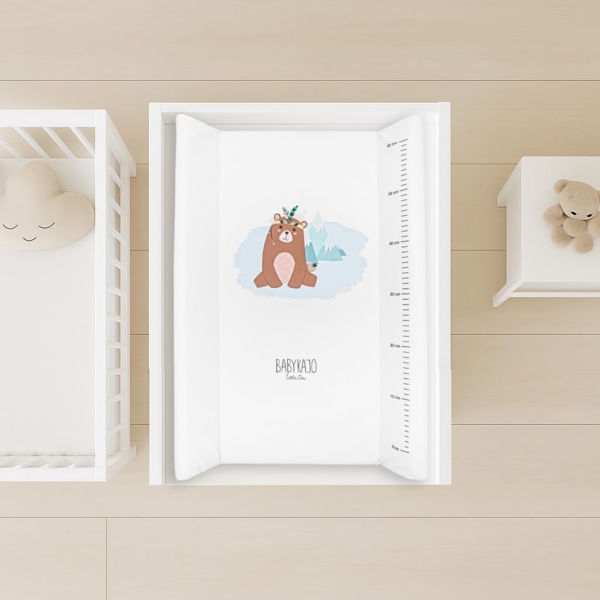 Wickelauflage 50x70 cm - abwaschbare Wickelunterlage mit Lineal - stabile Wickeltischauflage fürs Babybett - stark gepolstert, rutschfest, PVC - Wickelmatte in verschiedenen Designs Bild 5