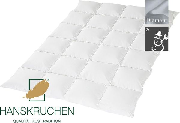HANSKRUCHEN Daunenbettdecke DIAMANT, Füllung: 100% Daunen, Bezug: 100% Baumwolle, Warm 135 x 200 cm, hergestellt in Deutschland, durch das Institut