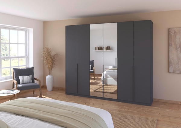 Rauch Möbel Alabama, Kleiderschrank, Garderobe, 6-türig, Spiegel, Zubehör Premium, 3 Kleiderstangen, 9 Einlegeböden, Schubladeneinsatz, Farbe Grau metallic, Schwarz, Griff Grau metallic, 271 x 229 x 54 cm Bild 2