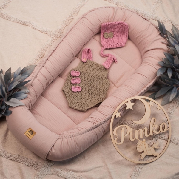 PIMKO Babynest Babynestchen für Baby Kuschelnest Babykokon für Säuglinge und Neugeborene Nestchen 60x90 cm 100% Baumwolle Musselin - Rosa Bild 5