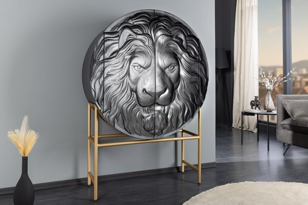 riess-ambiente Highboard LION 140cm schwarz /gold · runder Wohnzimmer-Schrank aus Massivholz (Einzelartikel, 1 St), 3D Schnitzerei · Löwenkopf-Design · handmade · 2 Türen & 6 Fächer Bild 2
