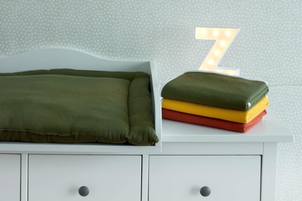 KraftKids Wickelauflage in Doppelkrepp Grün Herbstgrün, Wickelunterlage 75x70 cm (BxT), Wickelkissen Bild 2