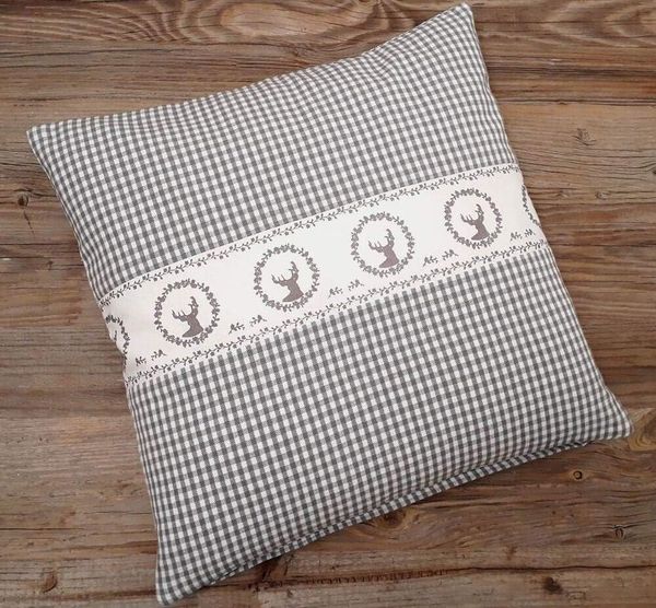 matches21 HOME & HOBBY Kissenbezüge Kissen-Bezug 40x40 cm Landhaus-Stil Hirsch grau weiß Baumwolle, (1 Stück), Wohnzimmer Kissen-Hülle als Deko-Kissen Zier-Kissen Sofa-Kissen