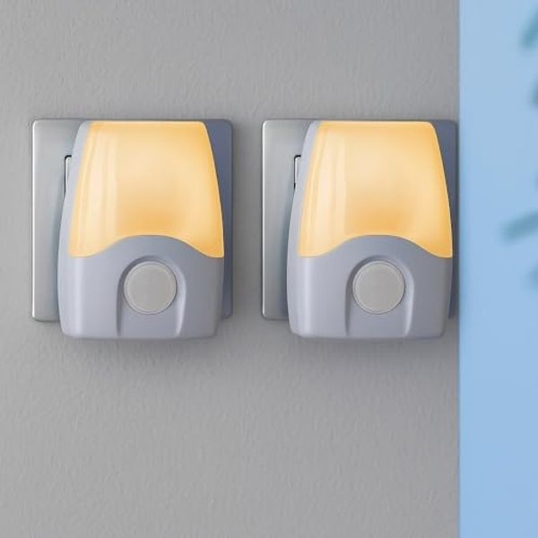 MeLiTec LED Nachtlicht, 2er-Set, einstellbare Lichtfarbe, Steckdose, Dämmerung oder Dauerlicht