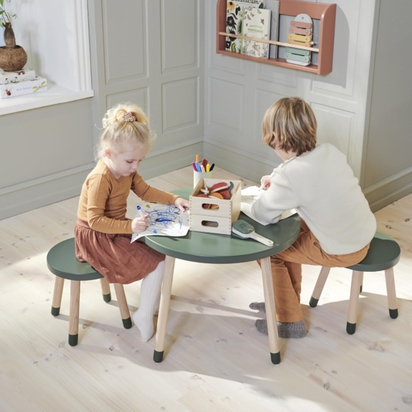 Flexa Dots Kindertisch mit Punkten für Kinderzimmer | FSC-Zertifiziert aus MDF und Eschenholz | Kann auch als Kaffeetisch benutzt Werden | B: 60 cm und H: 47 cm (Farbe: Naturgrün) Bild 2