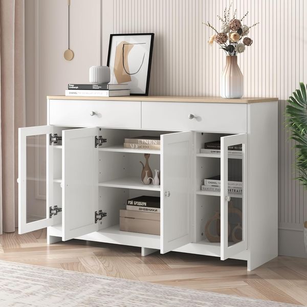 FurnitureR Sideboard mit weißer Holzmaserung, Vier Türen, mit Zwei Schubladen, Tür mit Glas. Wohnzimmer, Esszimmer. Holzfarbe und Weiß