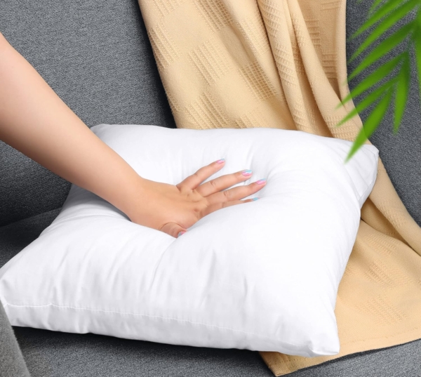 Utopia Bedding 4er Set Kissenfüllung 45x45 cm, Innenkissen Füllkissen Kopfkissen Sofakissen (Weiß) Bild 4