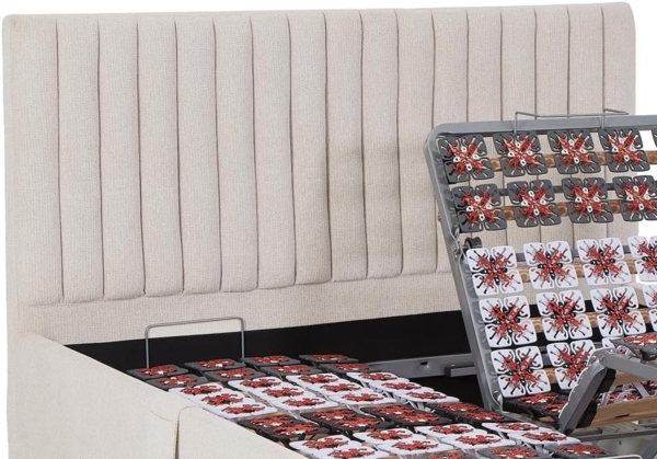 Vente-unique - Dekoratives Bett mit elektrischer Relaxfunktion mit Tellern + 3-Zonen-Matratze aus 100 % Latex - 2 x 70 x 190 cm - Stoff - Beige - TIARI von YSMÉE Bild 5