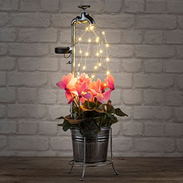 Spetebo LED Solarleuchte LED Solar Deko Wasserhahn mit Blumentopf, Ein-/Ausschalter, LED, warm weiß, Garten Beleuchtung mit 30 LED in warm weiß inklusive Blumentopfhalter