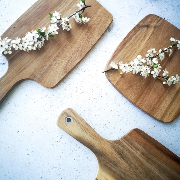 ZELLER, Schneidebrett mit Griff, Akazie, 32 x 18,3 x 1,2 cm Bild 4