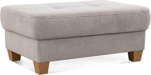 CAVADORE Hocker Puccino mit Holzfüßen im Landhausstil / Beistellhocker für Sofa Puccino / 99 x 45 x 65 cm / Mikrofaser Creme