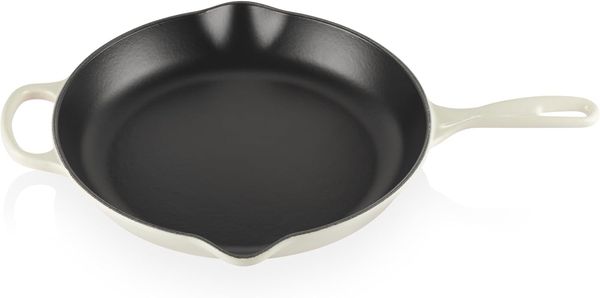 LE CREUSET Bratpfanne Brat- und Servierpfanne Signature rund meringue 30cm