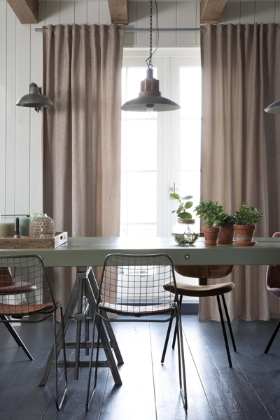 ELBERSDRUCKE Vorhang Vorhang mit verdeckten Schlaufen Sundown beige verdunkelnd 255x135cm (1 St), verdunkelnd, Verdunklungsvorhang