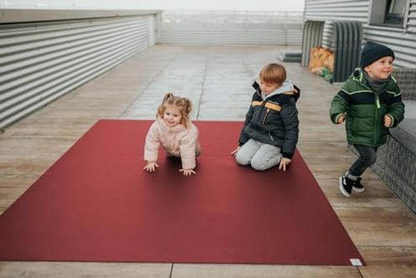 Outdoor Krabbelmatte Krabbelunterlage SanoSoft \"made in Germany\" - Öko-Tex 100 120x120 cm Rot