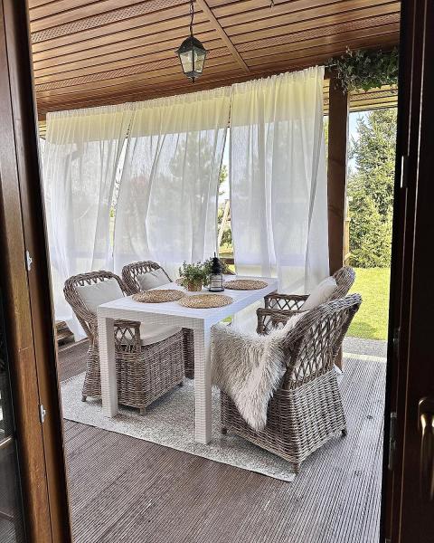 Gartentisch Kunststoff Weiß FOSSANO Bild 8