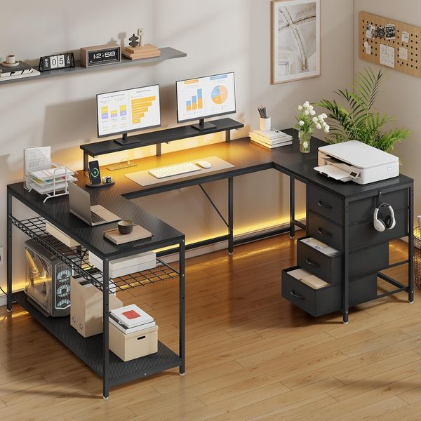 YITAHOME Eckschreibtisch mit 4 Schubladen & Stauraum, Gaming Schreibtisch mit LED & Monitorständer für Home Office, Reversible Eckschreibtisch mit 2 Steckdosen und 2 USB Ladeanschluss, 158cm, Schwarz