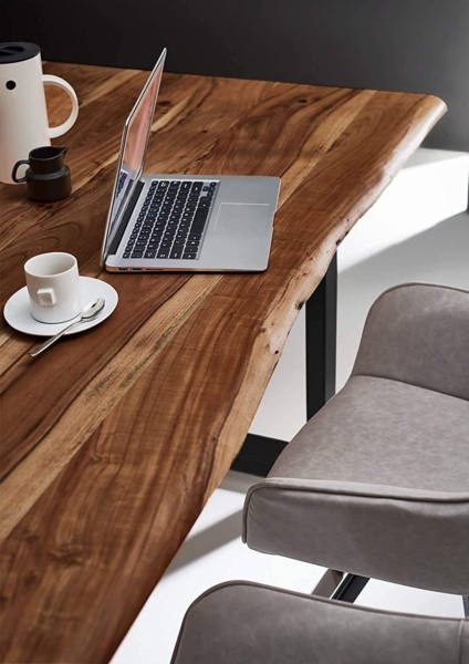 SAM Baumkantentisch 90x90 cm Mephisto, Akazienholz massiv + nussbaumfarben lackiert, Esstisch mit schwarz lackiertem U-Gestell, Esszimmertisch/Holztisch im Industrial-Design, Tischplatte 26 mm Bild 5