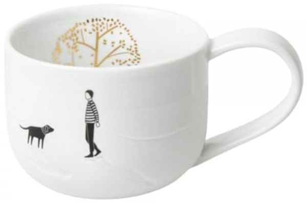 BILDERGESCHICHTEN AUSZEIT. TASSE. PARKSPAZIERGANG
