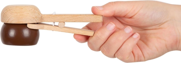 Small Foot 11815 Eistheke Fresh aus Holz, Zubehör für Kinderküche und Kaufladen, Rollenspielzeug für Kinder ab 3 Jahre Toys Bild 2