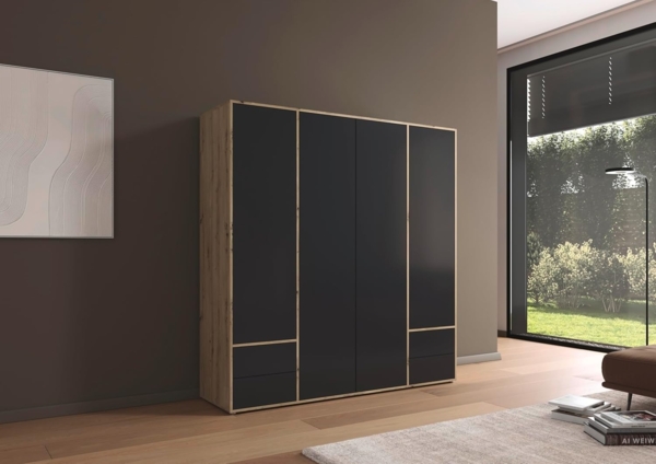 Rauch Möbel Nabila Kleiderschrank für Schlafzimmer, Kinderzimmer, Jugendzimmer, 4-türig, 4 Schubladen, Push-to-Open, Zubehör Premium, Farbe Grau metallic, Schwarz/Eiche Artisan, Holz, Breite 187cm Bild 4