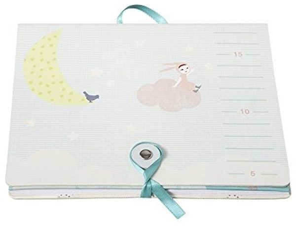 Baby Art 34120177 Baby Art Messlatte\"I´m not a Baby\", faltbare Meßlatte für Kinder inkl. toller Sticker, misst die Körpergröße von 45 cm bis 145 cm, aus robustem Karton, mehrfarbig