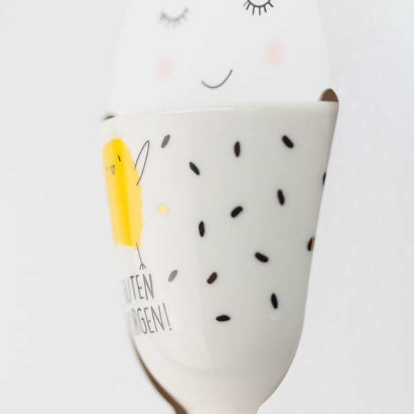 Schreibkram Manufaktur Eierbecher Porzellan 5 cm H 6 cm Guten Morgen (Küken)