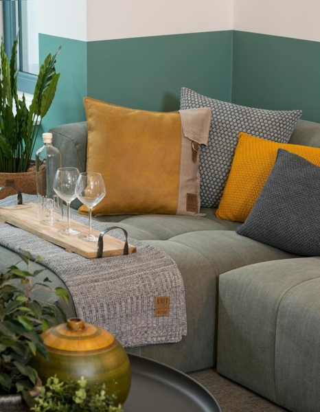 Knit Factory Uni Kissen 60x40 cm Glatt Gelb Bild 4