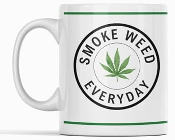 Close Up Tasse Smoke Weed Everyday Tasse