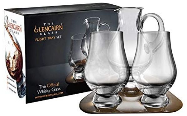 Stölzle Whiskyglas Glencairn Glass, Kristallglas, 2 Gläser, 1 Krug auf Tablett