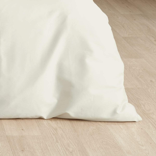 Traumschlaf Uni Mako-Satin Bettwäsche|135x200 cm + 80x80 cm| ecruTraumschlaf Uni Mako-Satin Bettwäsche Bild 3
