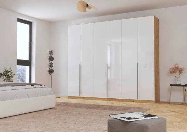 Rauch Möbel Alabama, Kleiderschrank, Garderobenschrank, 6-türig, Zubehör Basic, 3 Kleiderstangen, 6 Einlegeböden, Farbe Hochglanz Weiß/Eiche Artisan, Holz, Griff Grau metallic, 271 x 229 x 54 cm Bild 2