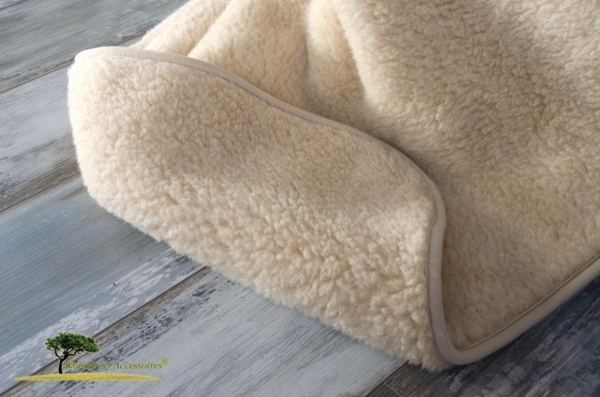 Wolldecke Dicke Wolldecke (Bettdecke) Nuss 135x200cm aus 100% Merinowolle, Wohnen und Accessoires GmbH & Co. KG, warm und atmungsaktiv Bild 4