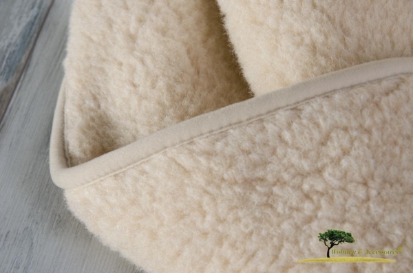 Wolldecke Dicke Wolldecke (Bettdecke) Nuss 135x200cm aus 100% Merinowolle, Wohnen und Accessoires GmbH & Co. KG, warm und atmungsaktiv Bild 7