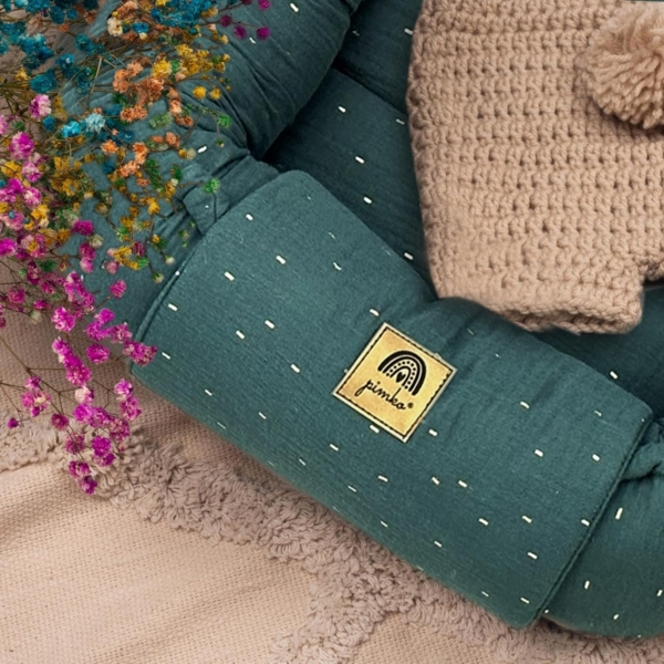 PIMKO Babynest Babynestchen für Baby Kuschelnest Babykokon für Säuglinge und Neugeborene Nestchen 60x90 cm 100% Baumwolle Musselin - (Moss Gold) Bild 8