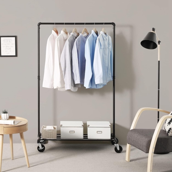 Songmics Kleiderständer auf Rollen, bis 90 kg belastbar, im Industriedesign, Metall-Garderobenständer mit 1 Kleiderstange und Ablage, Schwerlast, für Schlafzimmer, Waschküche, schwarz Bild 6