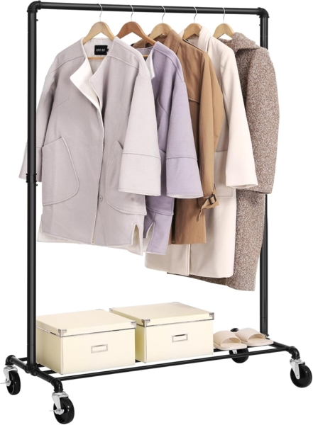 Songmics Kleiderständer auf Rollen, bis 90 kg belastbar, im Industriedesign, Metall-Garderobenständer mit 1 Kleiderstange und Ablage, Schwerlast, für Schlafzimmer, Waschküche, schwarz