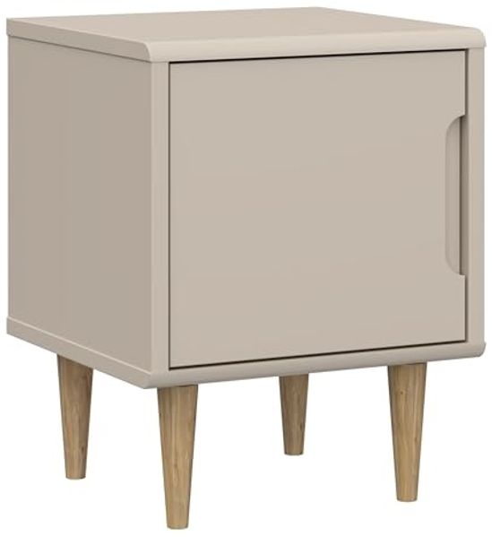 Forte Sherbrooke Nachtschrank 50, moderner Skandi-Stil, leichte Montage Dank EasyKlix by Forte, Tür mit Griffmulde, hohe Füße, Holzwerkstoff, Kaschmir Beige, 44,8 cm breit x 57,8 cm hoch x 43 cm tief