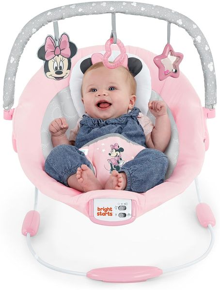 Bright Starts, Disney Baby, Minnie Maus Rosy Skies Babywippe mit beruhigenden Vibrationen mit 7 Melodien, 3 Spielzeugen, Lautstärkeregler, Sicherheitsgurt, ab der Geburt bis 9kg Bild 9