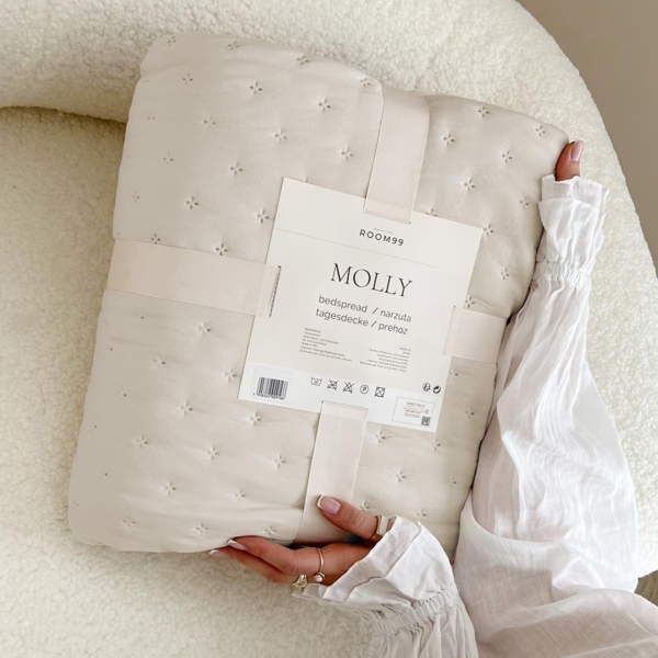 ROOM99 Molly Elegante Tagesdecke in Creme 220x240 cm Vielseitige Wohndecke als Bettüberwurf oder Sofaüberwurf Überwurfdecke für Bett und Sofa Steppdecke Stil Ideal als Bedspread Bild 3