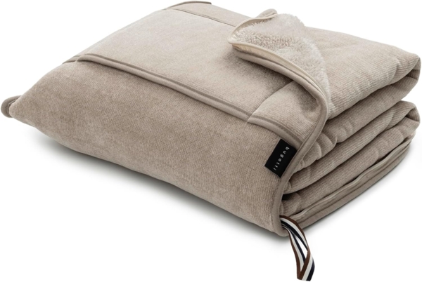Wohndecke bugatti Reisedecke Doppio Soft, bugatti, 2-in-1: Reisedecke & Kissen in einem