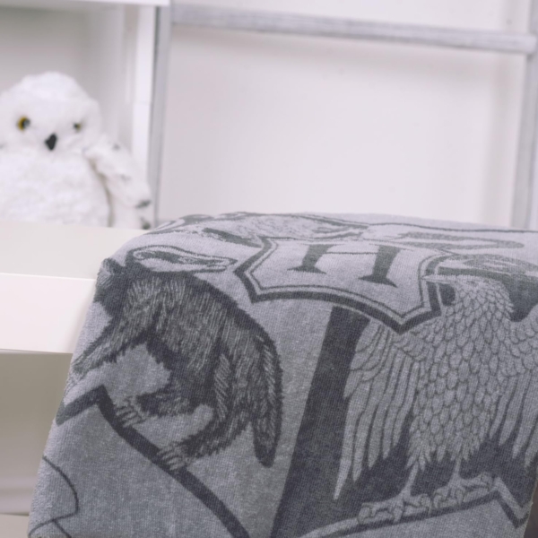 Herding Young Collection Strandtuch Harry Potter Velourstuch grau - Aktion Gr. 70/140 cm Tuch, (1-St), Sport, Strand & Badehandtuch Liegetuch Saunatuch Bild 4