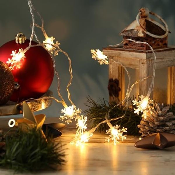 MARELIDA LED-Lichterkette Schneeflocken 2m Deko Winter Weihnachtsbeleuchtung Timer für Innen, 10-flammig