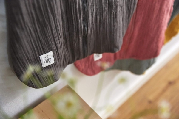 LÄSSIG Baby Sommerschlafsack ohne Ärmel Muslin Baumwolle GOTS zertifiziert unisex/Muslin Sleeping Bag anthracite, Größe 86/92 13-18 Monate Bild 5