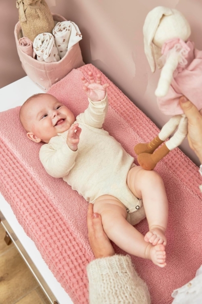 Meyco Baby Wickelauflagenbezug Waffel Teddy Old Pink (1-tlg), 50x70cm Bild 7