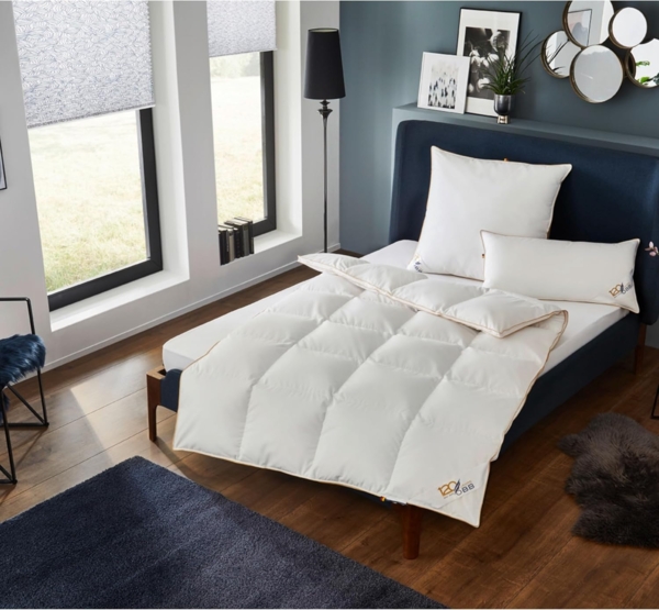 OBB Daunendecke 120 Jahre Ganzjahresdecke medium Größe 200x200 cm Bild 2